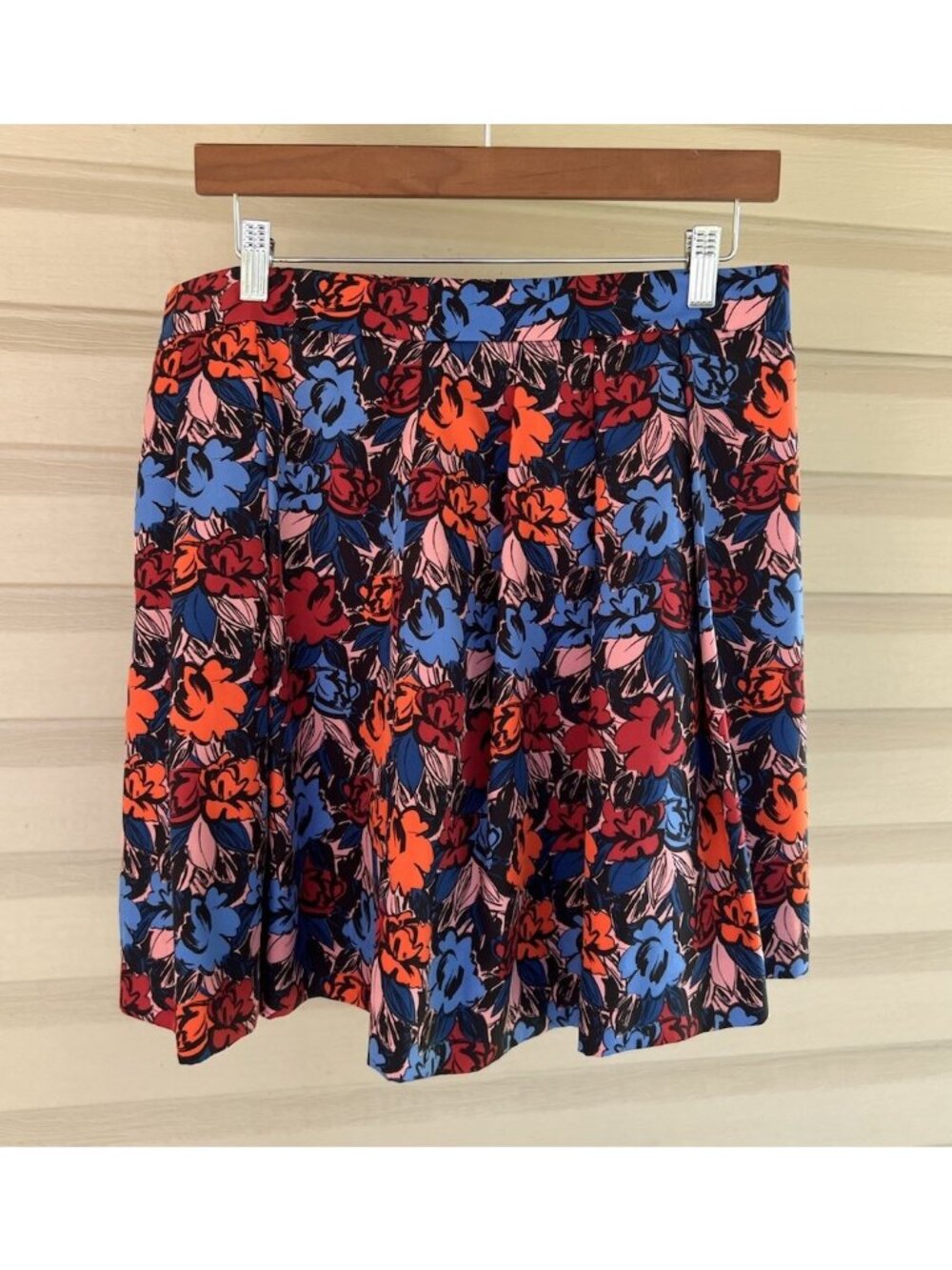 J. Crew Floral Pleated Lightweight Skirt Style E3709 Size 10